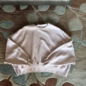 Nike Soft Pink Crewneck Sweatshirt